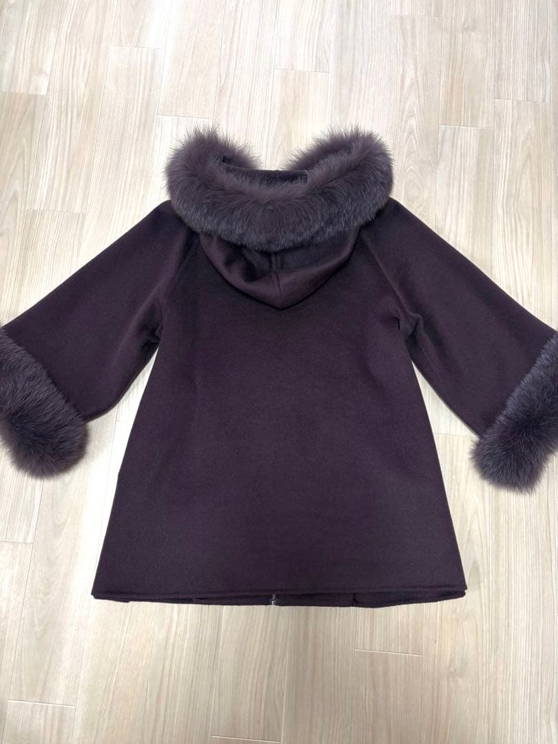 美品 グレースコンチネンタル ポンチョ風トリミングコート 忘年会 結婚式