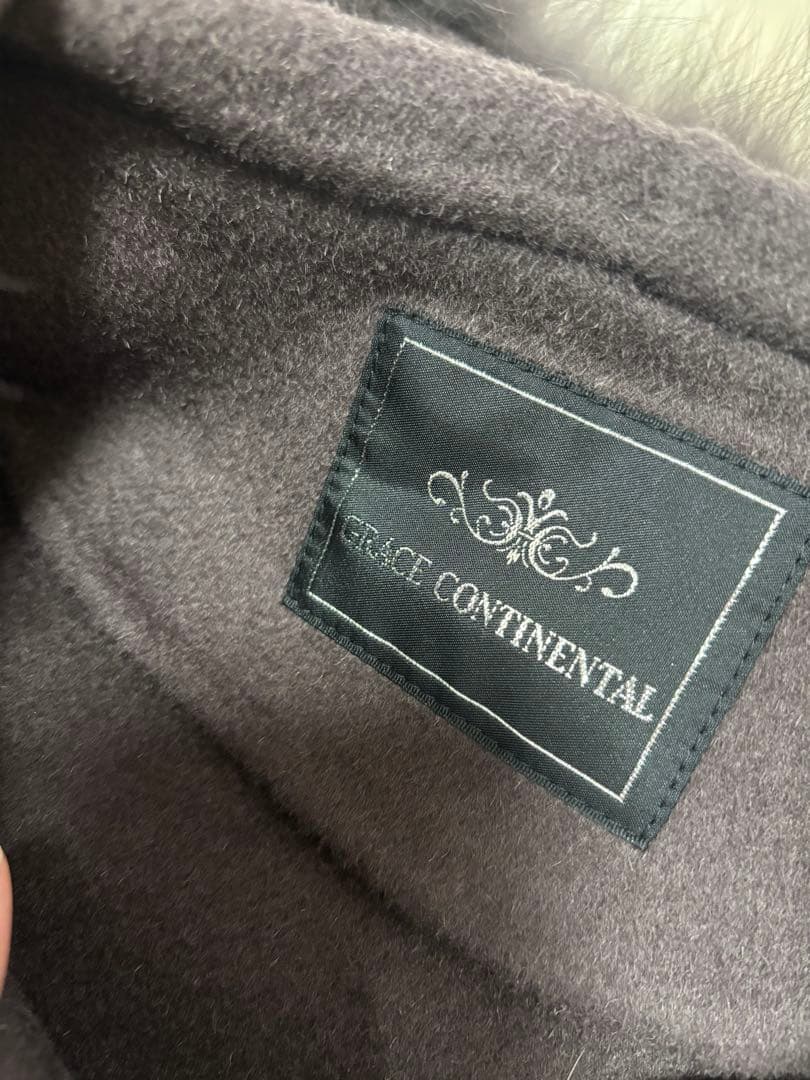 美品 グレースコンチネンタル ポンチョ風トリミングコート 忘年会 結婚式