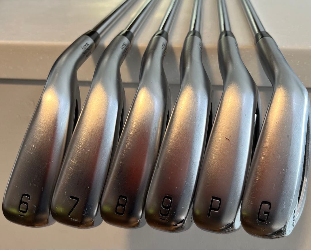 ミズノJPX925 ホットメタル　アイアン6本ダイナミックゴールド85 R300