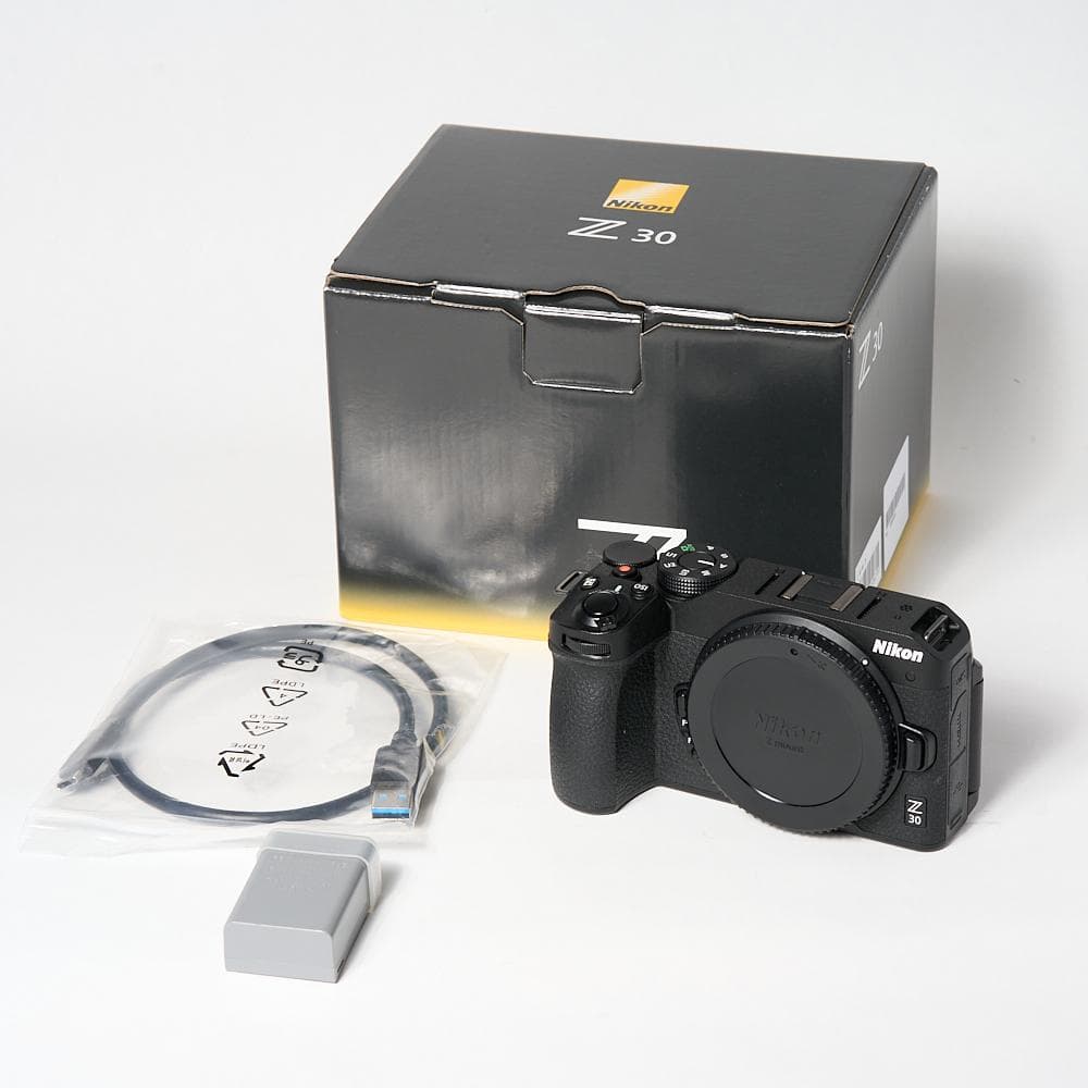 NIKON Z30　ボディ ショット数1244枚