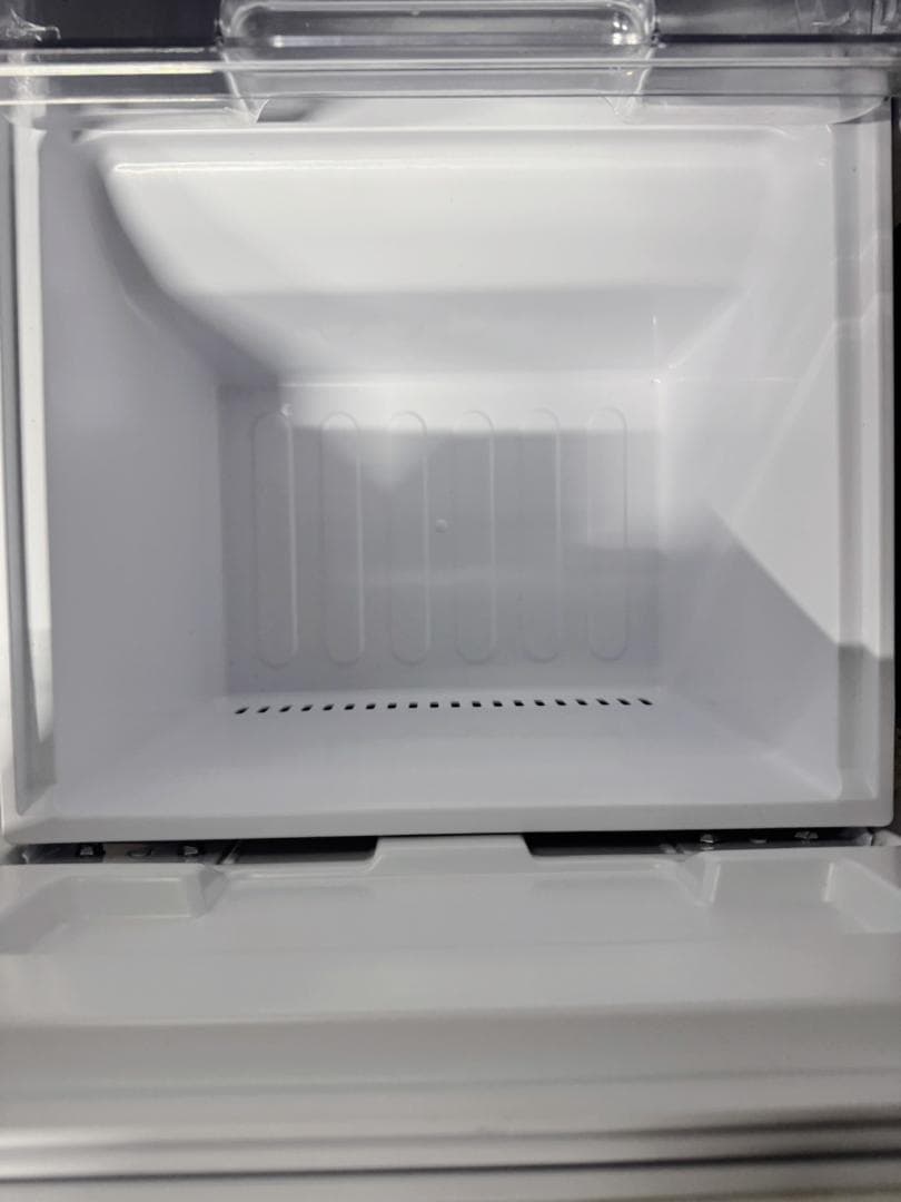 SHARP ノンフロン冷凍冷蔵庫 SJ-D15G-W 2020年製 152L