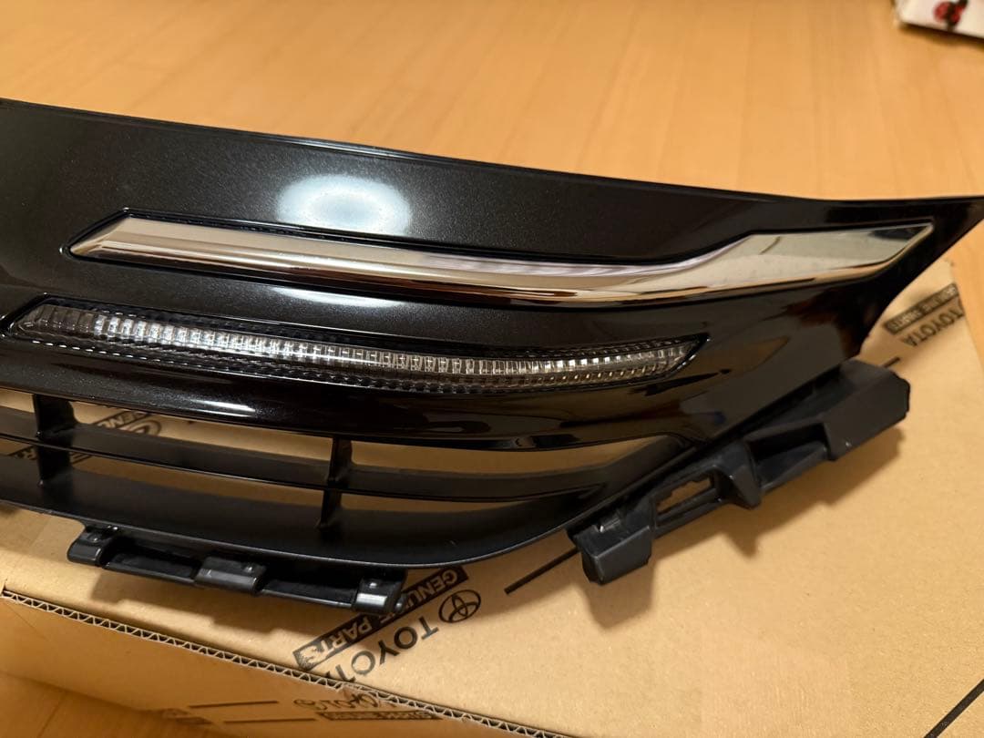 こ*け様 トヨタ 80ハリアー モデリスタシグネチャーイルミグリル