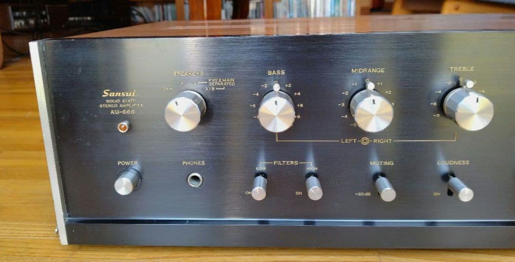 サンスイAU-666プリメインアンプ中古(整備済完動品)