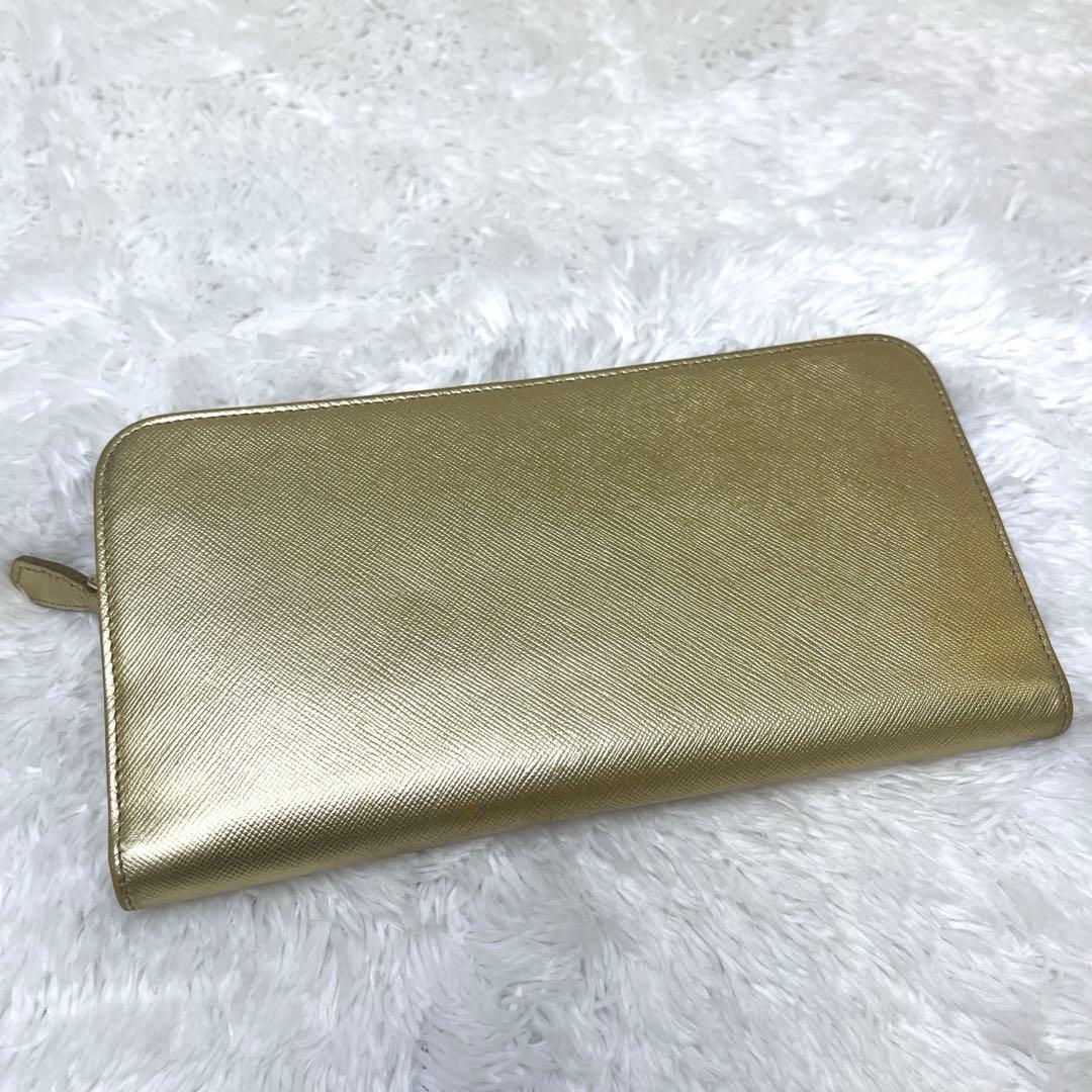 【美品】PRADA サフィアーノ 長財布 ゴールド　フラップ式　二つ折り