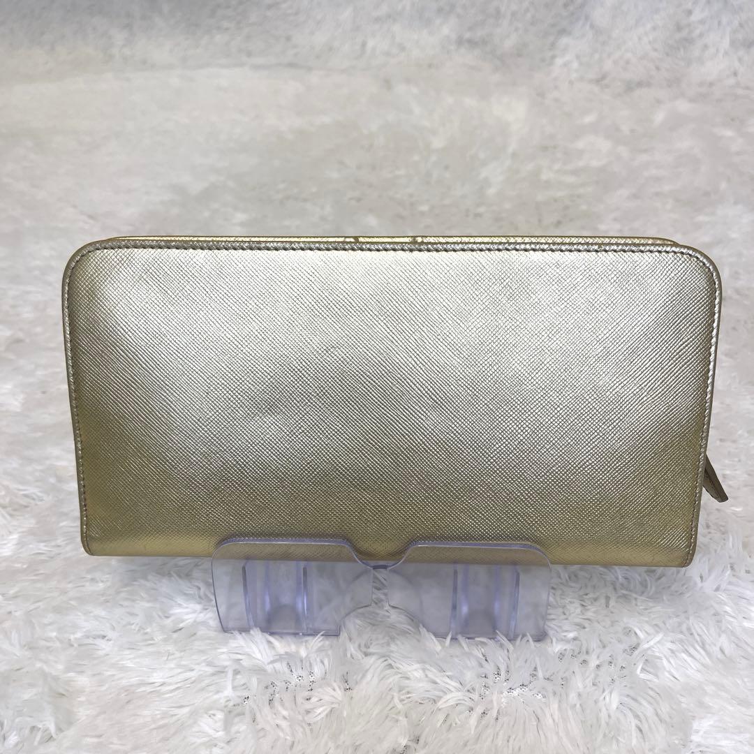 【美品】PRADA サフィアーノ 長財布 ゴールド　フラップ式　二つ折り