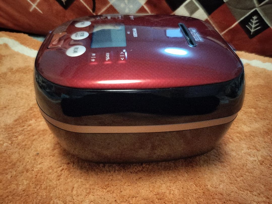 タイガー高級土鍋圧力IH炊飯ジャー（5.5合炊き）