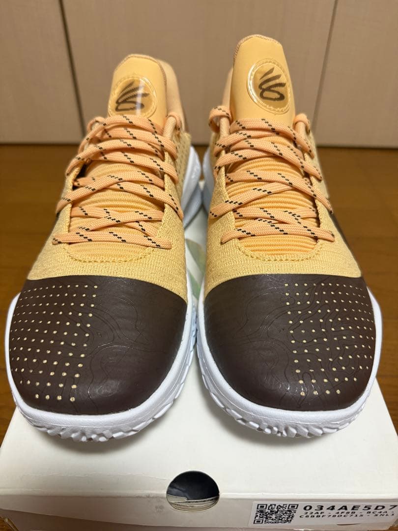 Curry 4 low flotro “Curry Camp”