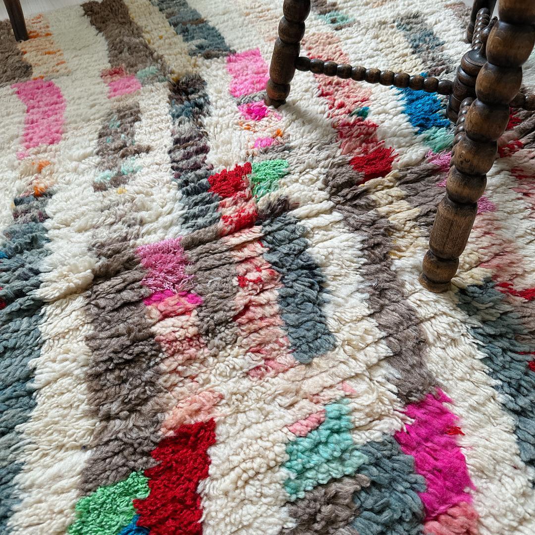 モロッコ製ヴィンテージラグ143 レア マゼンタピンク ミントグリーン ブルー