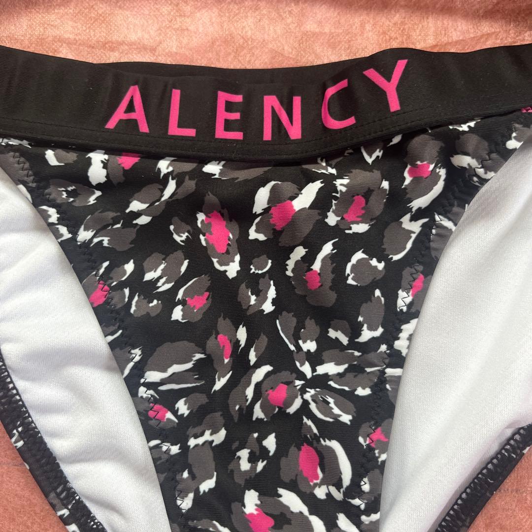 KAREN　ALENCY アレンシー ロゴ入りトライアングルビキニ