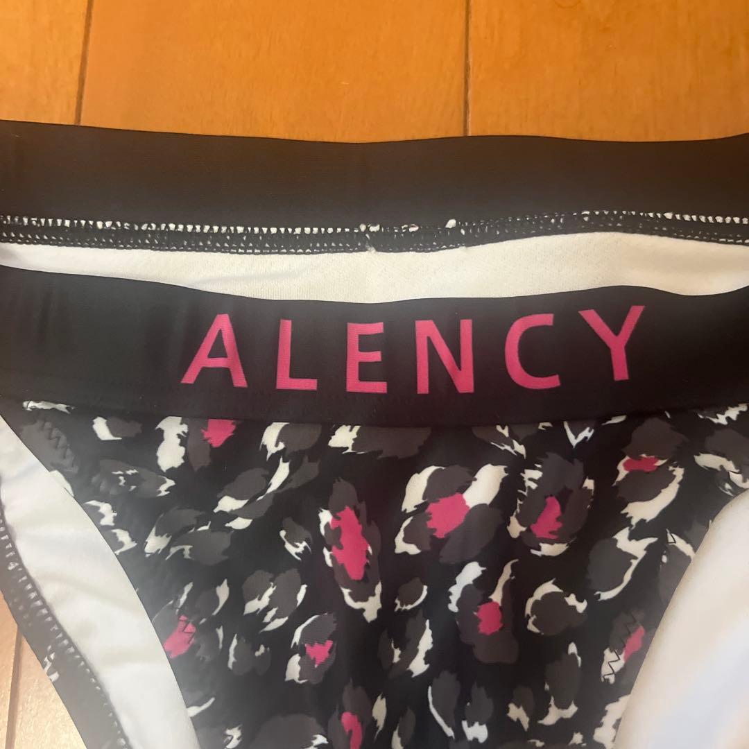 KAREN　ALENCY アレンシー ロゴ入りトライアングルビキニ