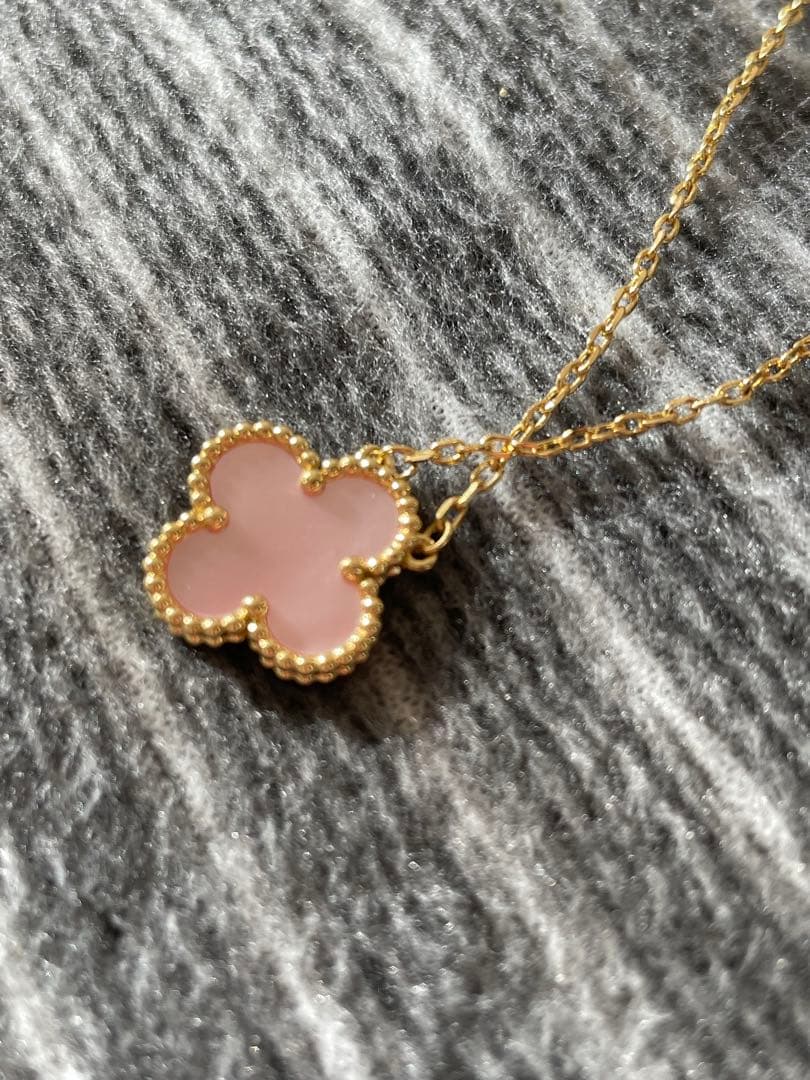 18K ヴィンテージ 四つ葉のクローバー ペンダント　ネックレス　ピンク