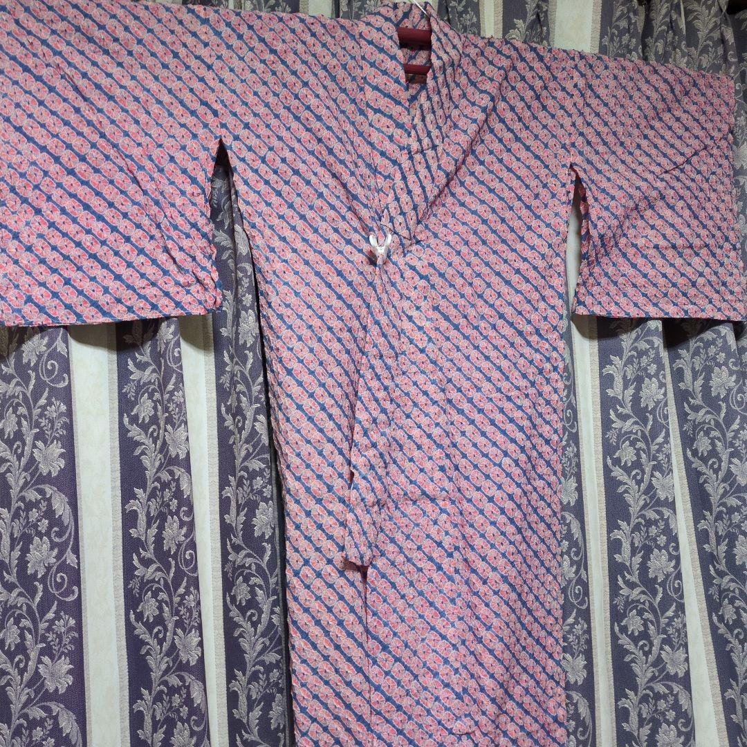 新品　木綿　総絞り　薄いピンク　薄い藍染　浴衣です。