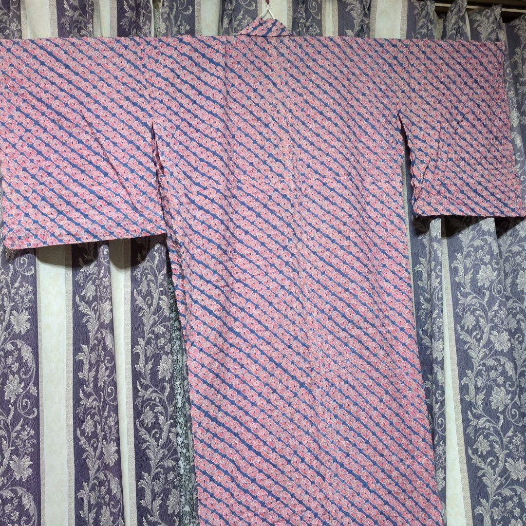 新品　木綿　総絞り　薄いピンク　薄い藍染　浴衣です。