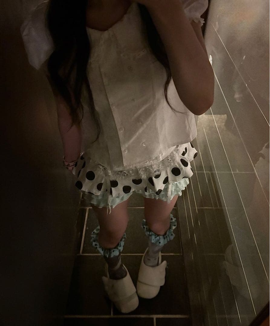 nit alcove 25ss ミニスカート ソックスセット