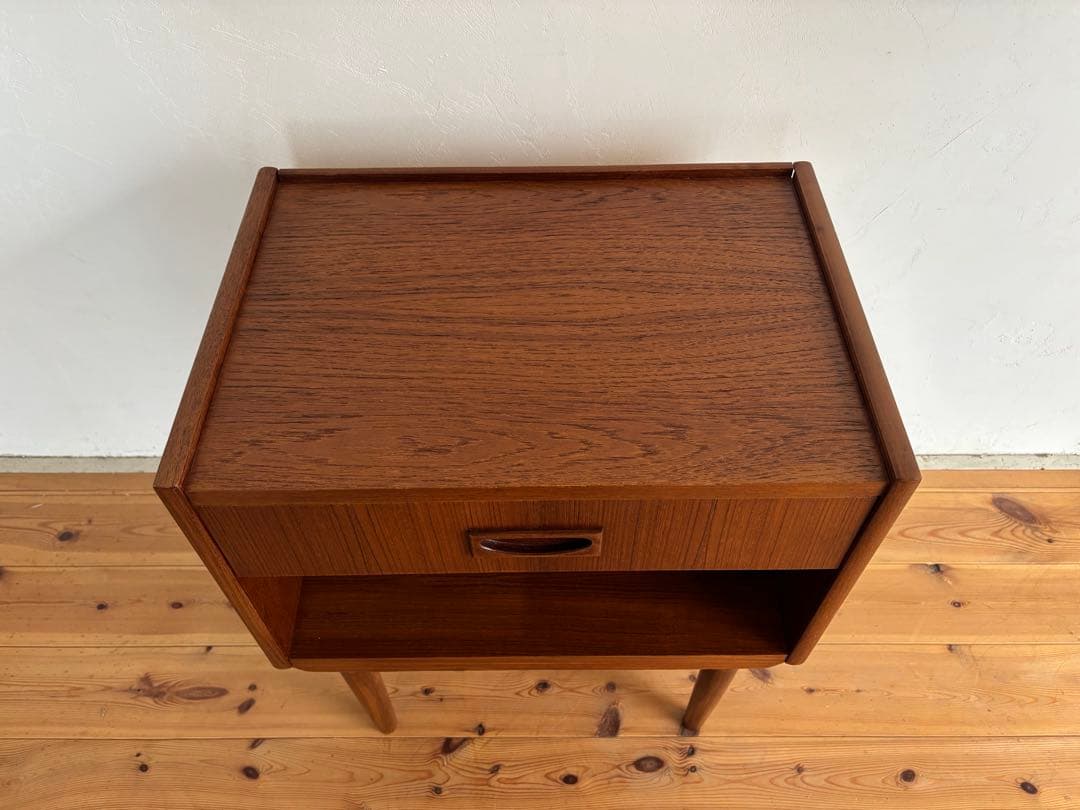 北欧ヴィンテージ　チーク　デンマーク　キャビネット