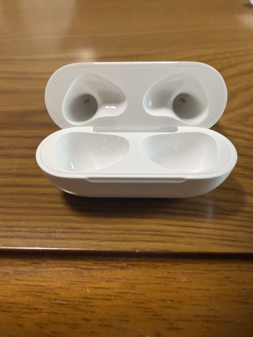 【即日発送】AirPods 第3世代【極美品】