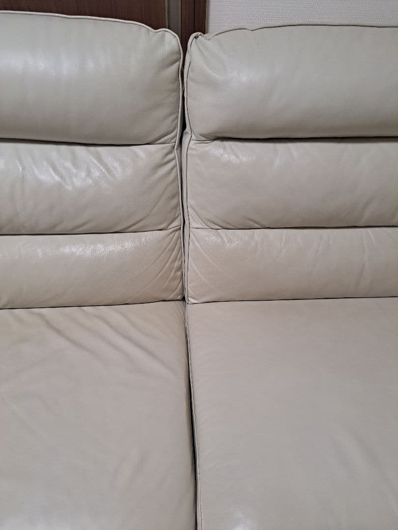 NITORI　電動リクライニング機能付き　クリーム色ソファ