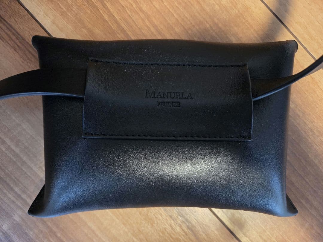 MANUELA マヌエラ　ベルトバッグ