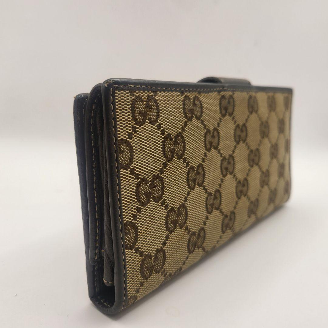GUCCI GGキャンバス 長財布 ブラウン レザー 金具付き 定番人気