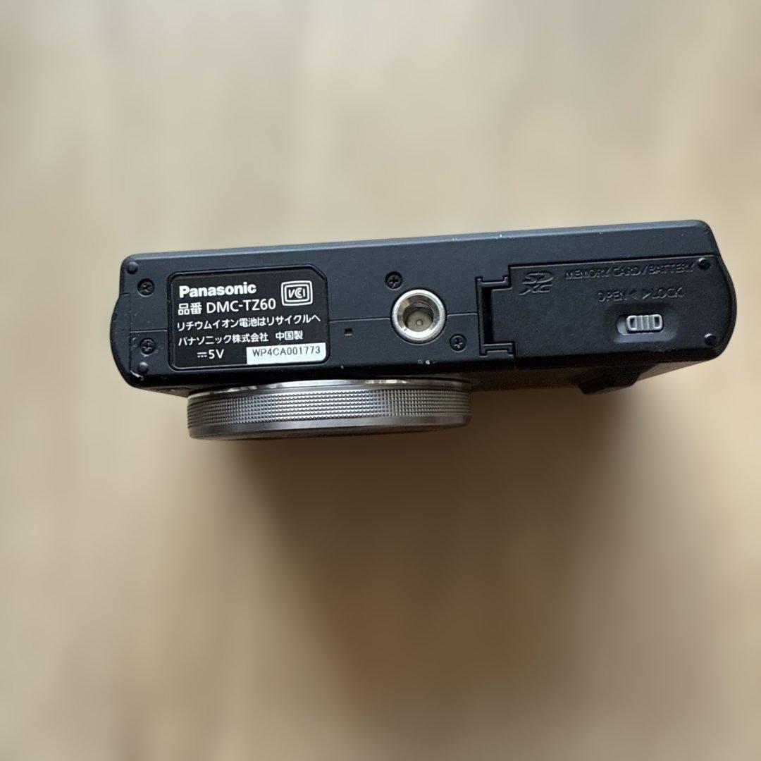 デジカメ　LUMIX