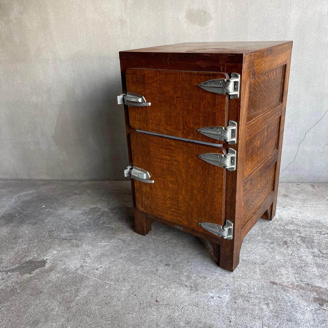 昭和レトロ　木製冷蔵庫　氷冷蔵庫　ビンテージ冷蔵庫