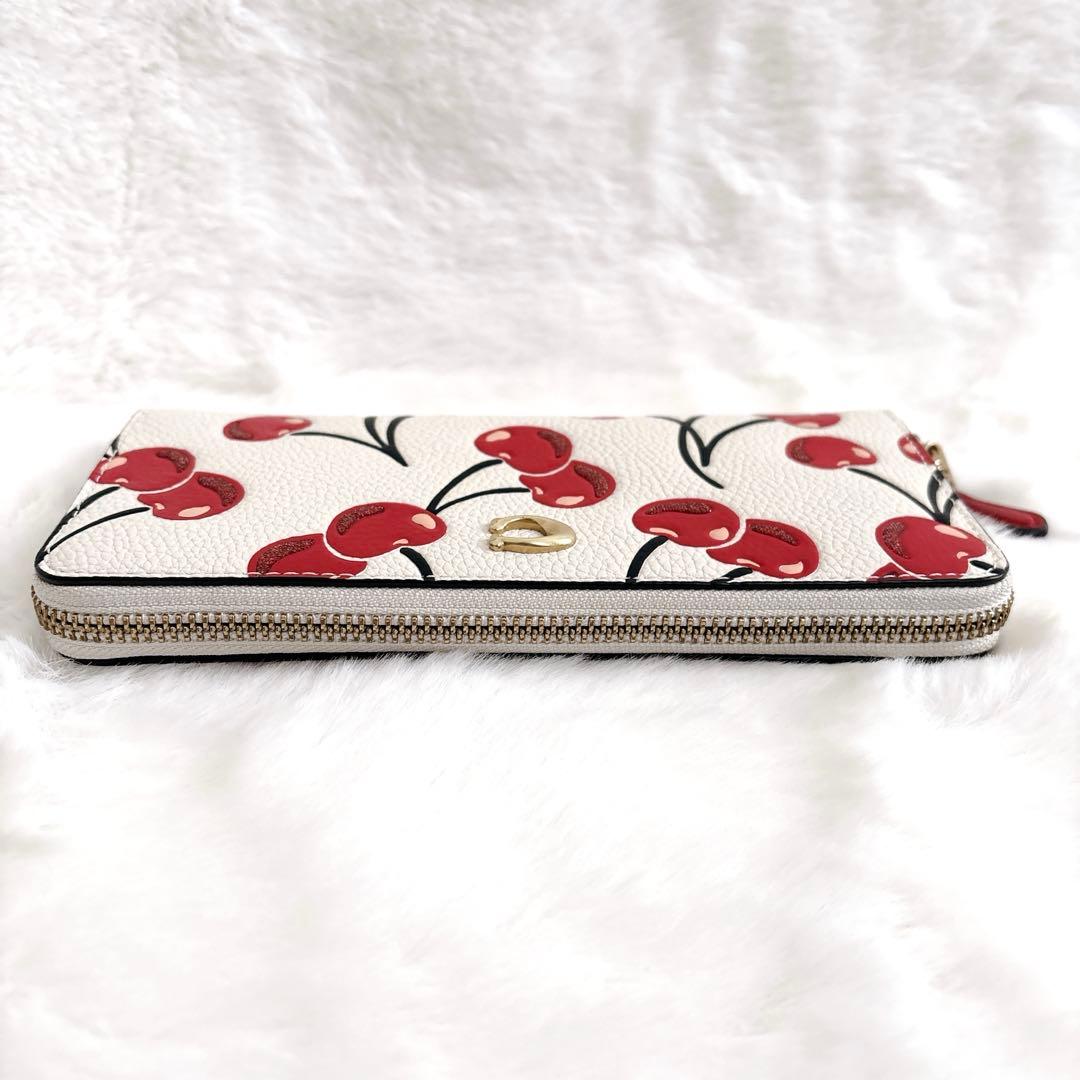 COACH 長財布 チェリー ラウンドファスナー