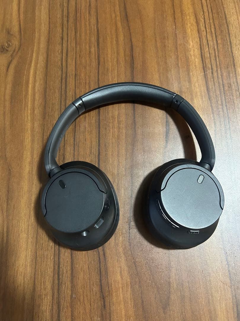 SONY ワイヤレスノイズキャンセリング　ヘッドホン WH-CH720N