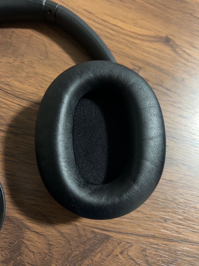 SONY ワイヤレスノイズキャンセリング　ヘッドホン WH-CH720N