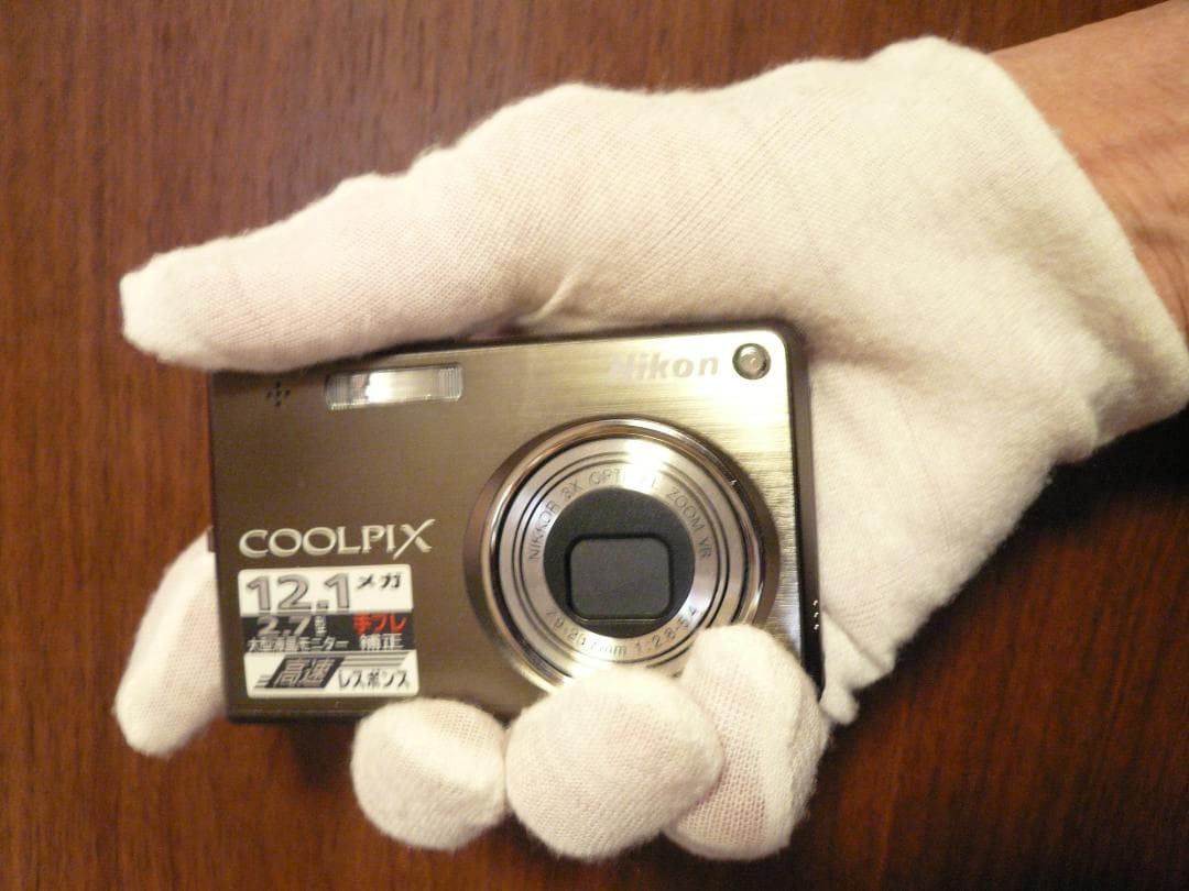 Nikon★COOLPIX S700⭐️極美品⭕️安心の実働品❤️美しいガンメタ