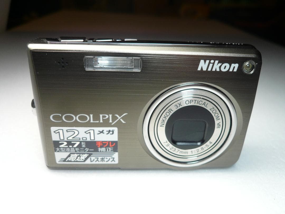 Nikon★COOLPIX S700⭐️極美品⭕️安心の実働品❤️美しいガンメタ