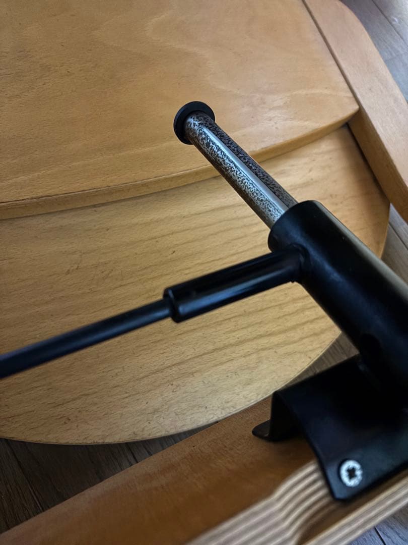 【チェア】Hjellegjerde イエリアーダ社　本革リクライニングチェア