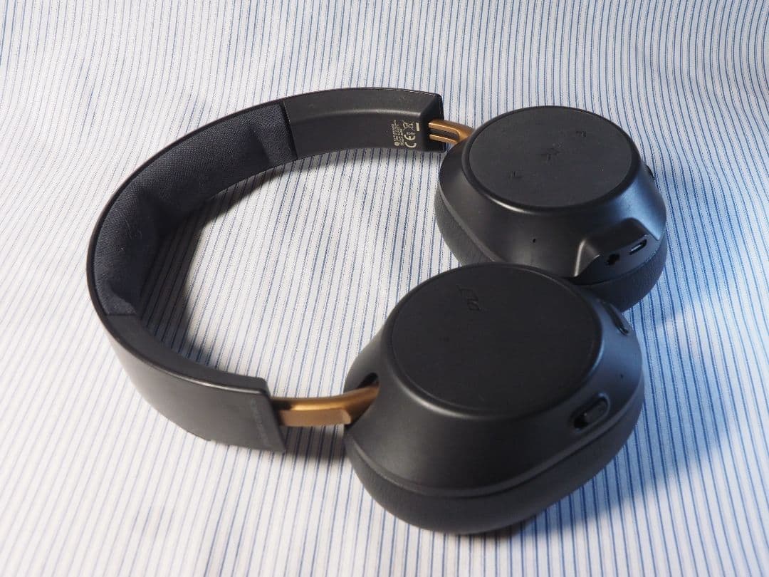 Plantronics BACKBEAT GO 810 ワイヤレス ヘッドホン