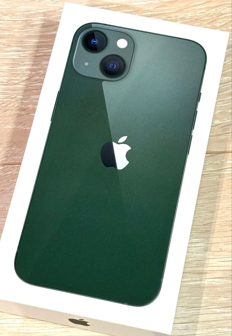 【週末セール】美品iPhone13 グリーン256GB SIMフリー 付属品新品