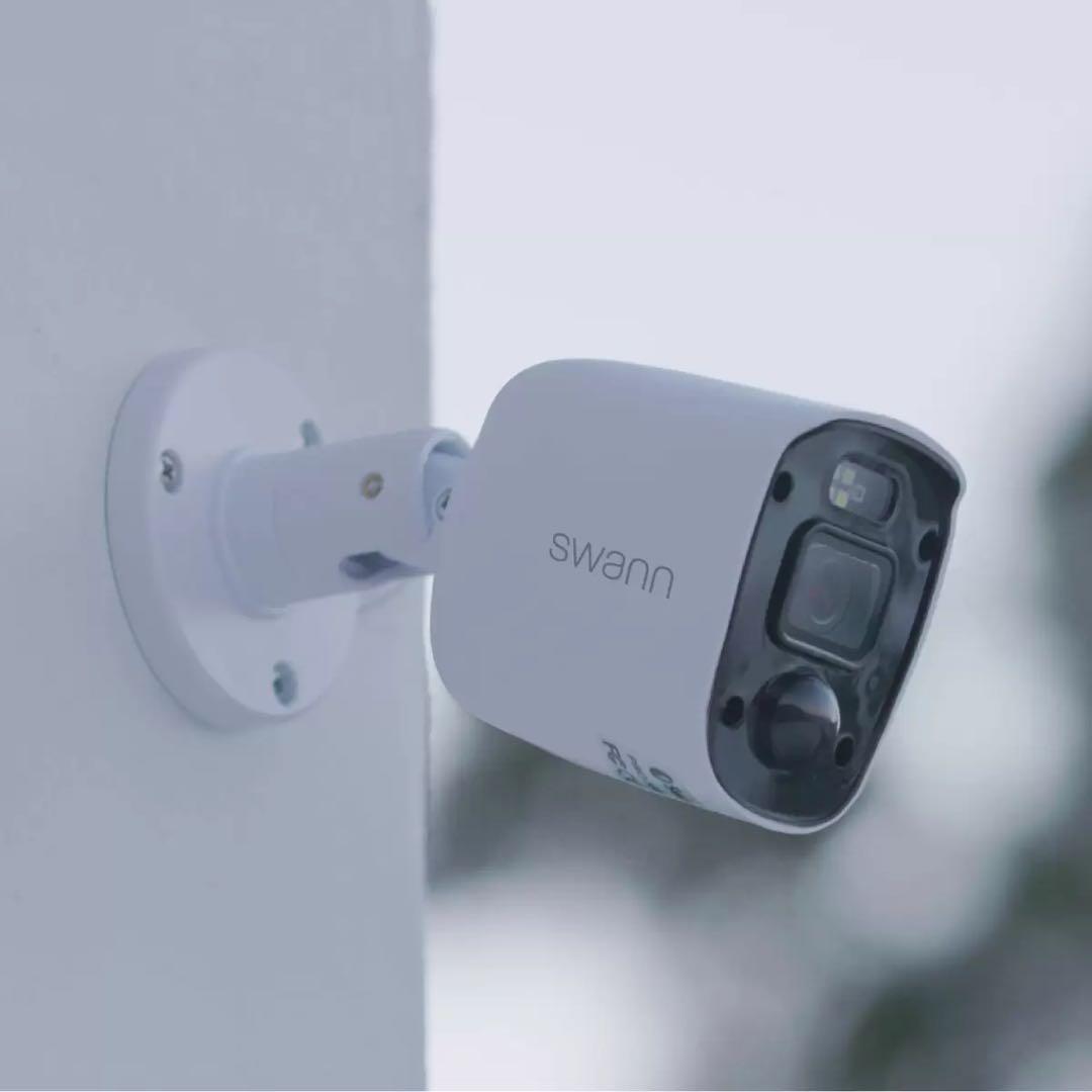 新品　Swann 防犯カメラDVRセキュリティシステム フルHDカメラ４台セット