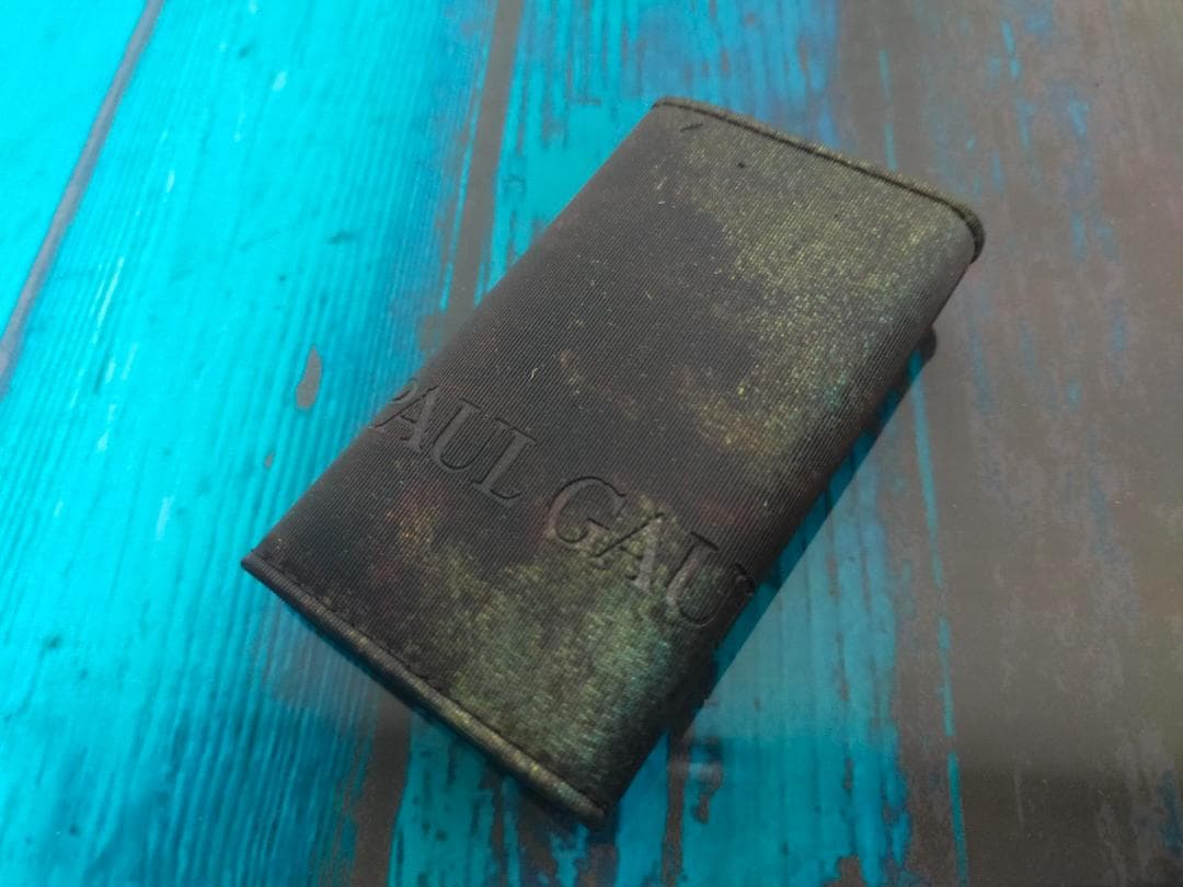 《美品／希少》JEAN PAUL GAULTIER Vcyberキーケース