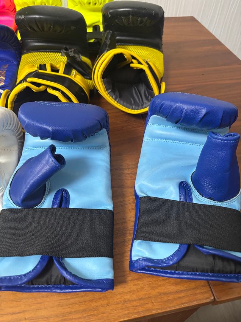 12個セット　BODYMAKER ボディメイカー　ボクシンググローブ