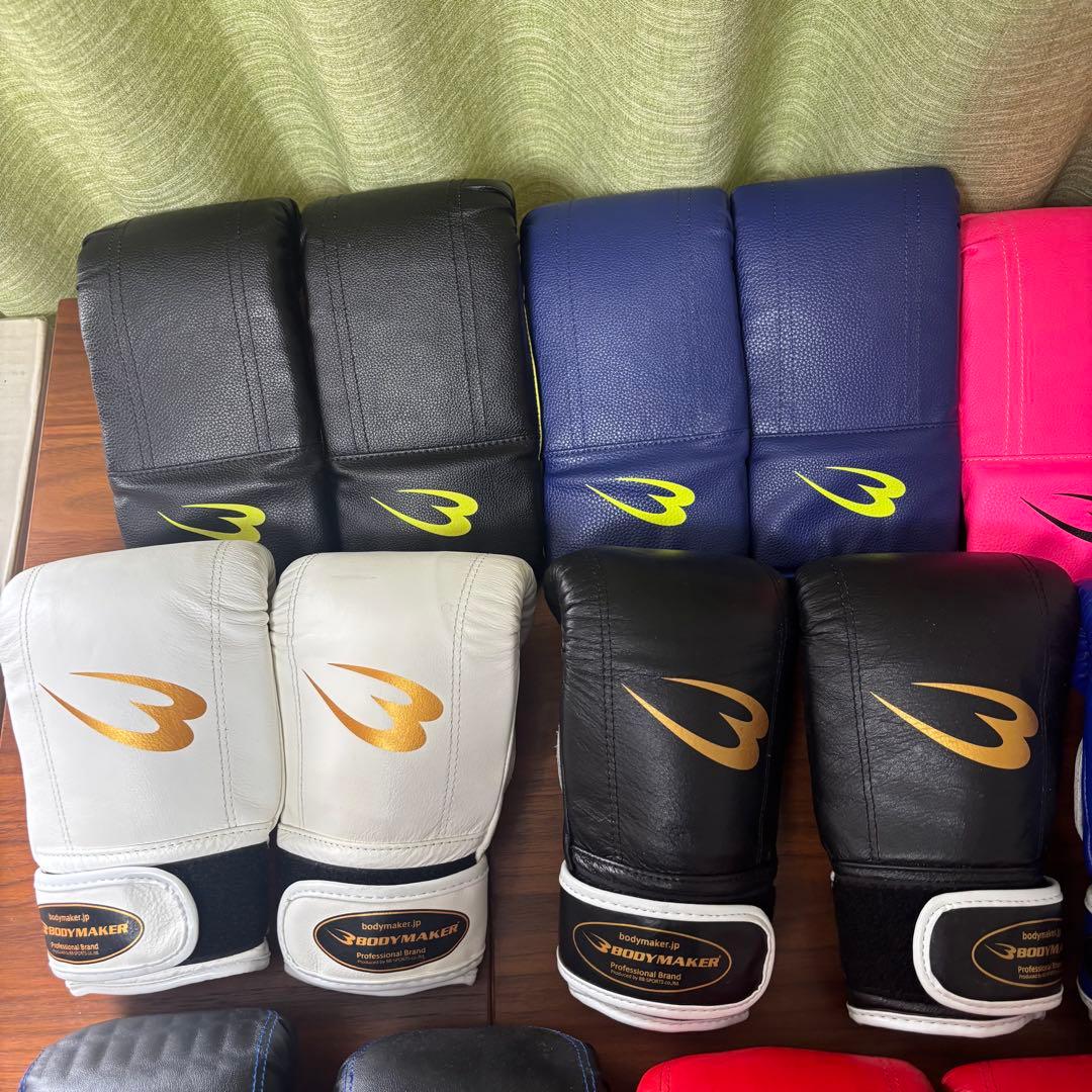 12個セット　BODYMAKER ボディメイカー　ボクシンググローブ