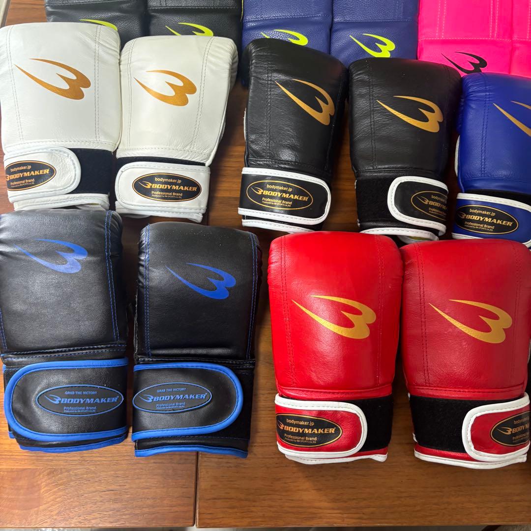 12個セット　BODYMAKER ボディメイカー　ボクシンググローブ