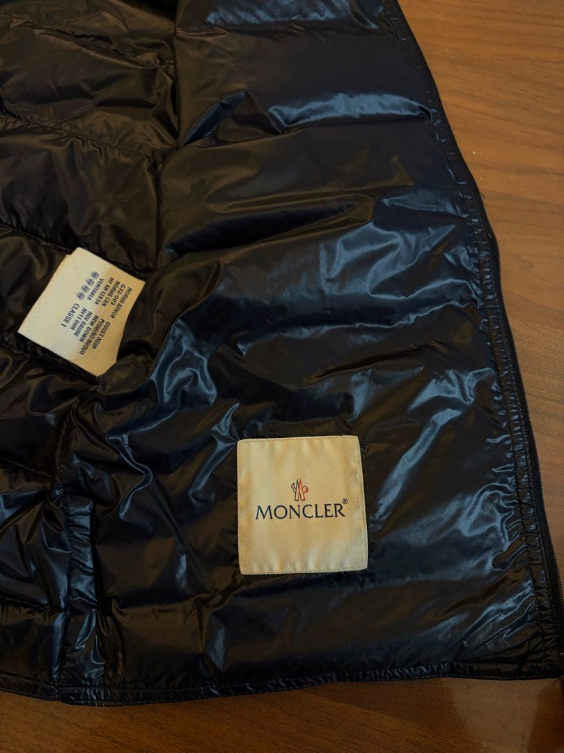★MONCLER モンクレール 人気 GUI 超軽量 ライトダウンベスト