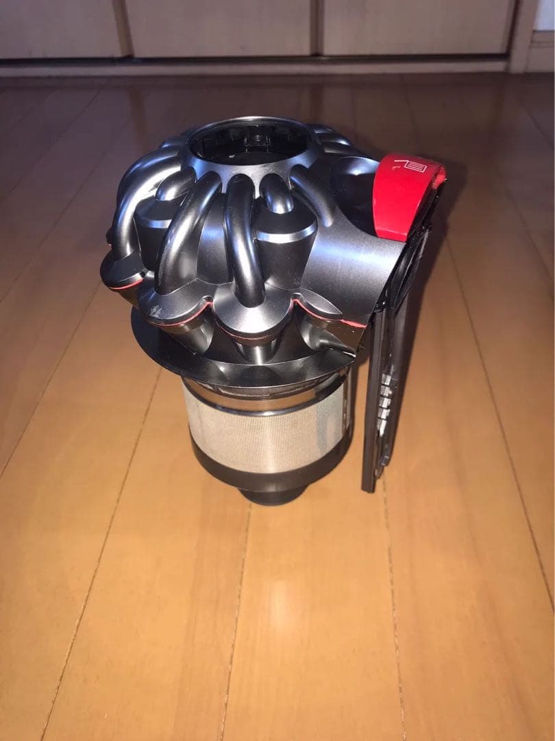 dyson SV10ダイソンV8コードレスクリーナー2