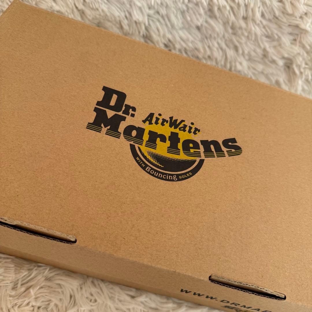 Dr.Martens バーガンディ タッセル付きレザー ローファー UK3