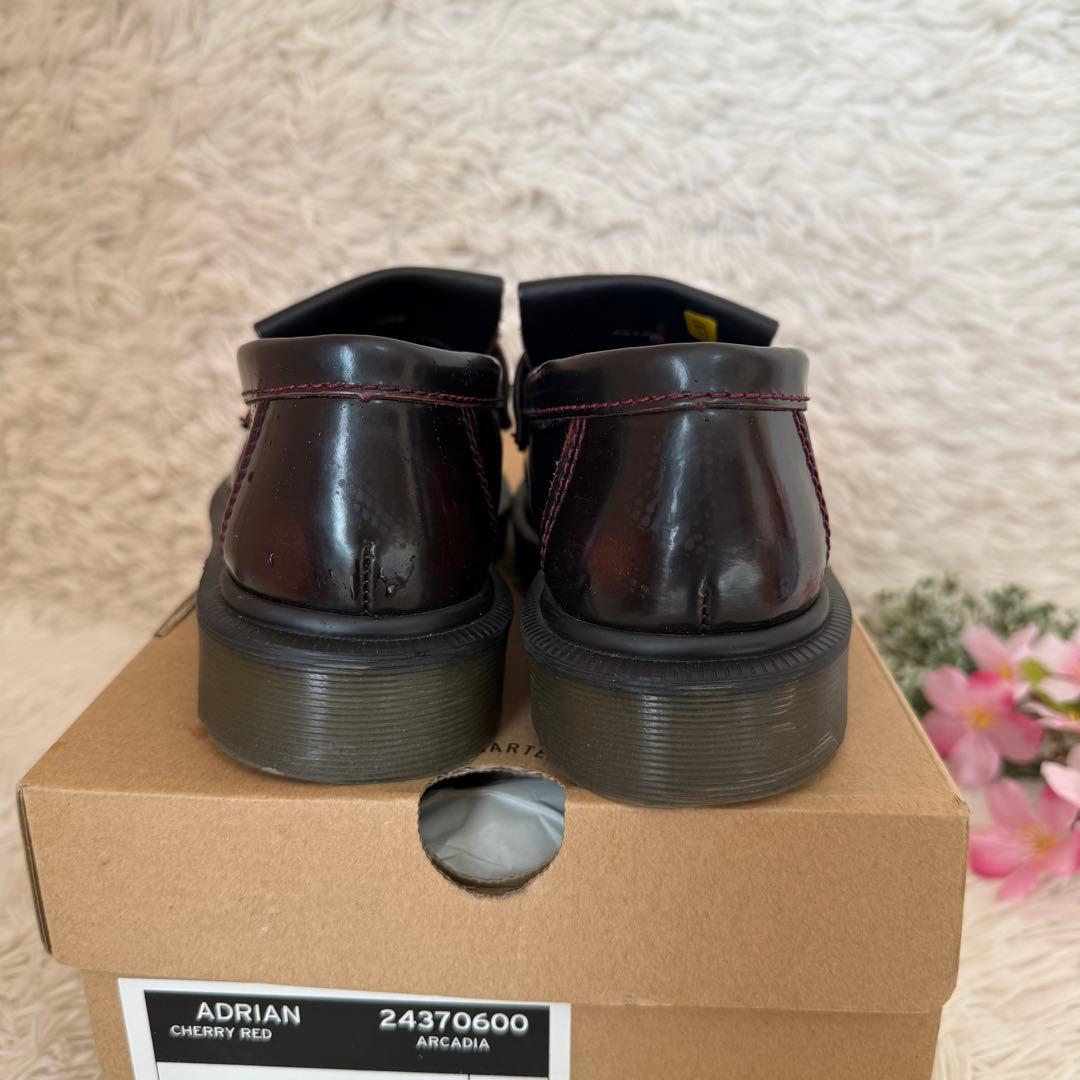 Dr.Martens バーガンディ タッセル付きレザー ローファー UK3
