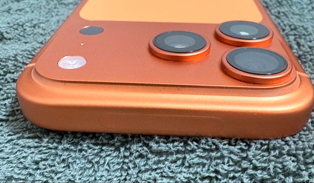 Apple iPhone 17Pro 256GB 本体とケース