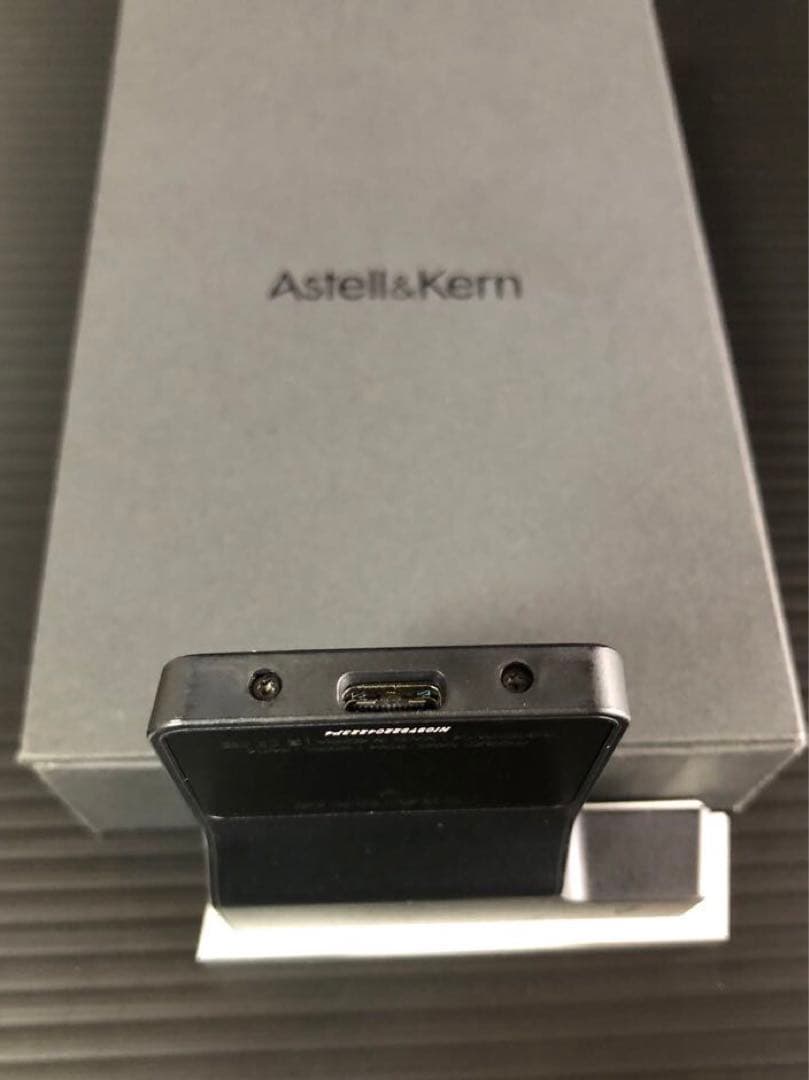 ポータブルプレーヤー Astell&Kern SE180 SEM4