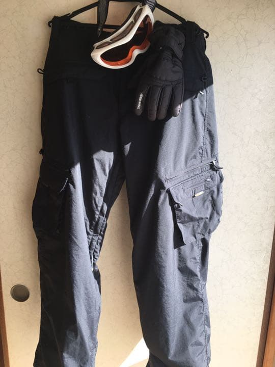 オニール スノーボード ジャケット パンツ 手袋 ゴーグル