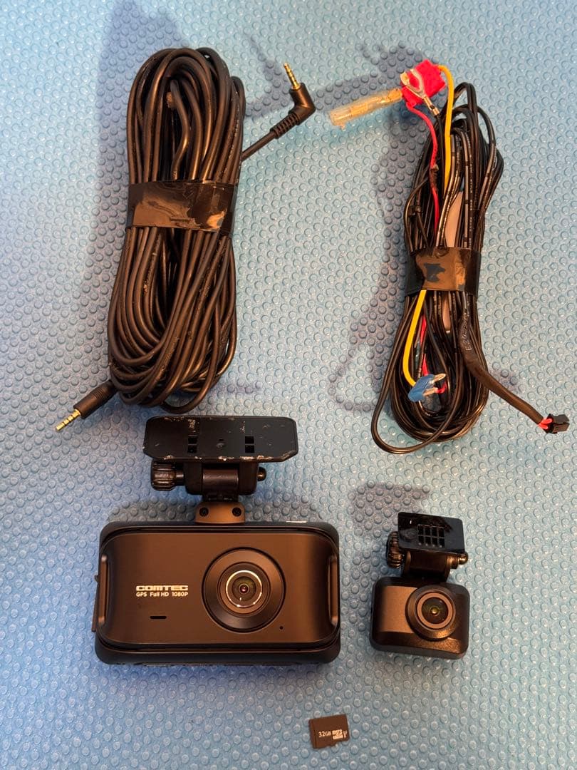 COMTEC ZDR-045（フロント・リア）SDカード（32GB）