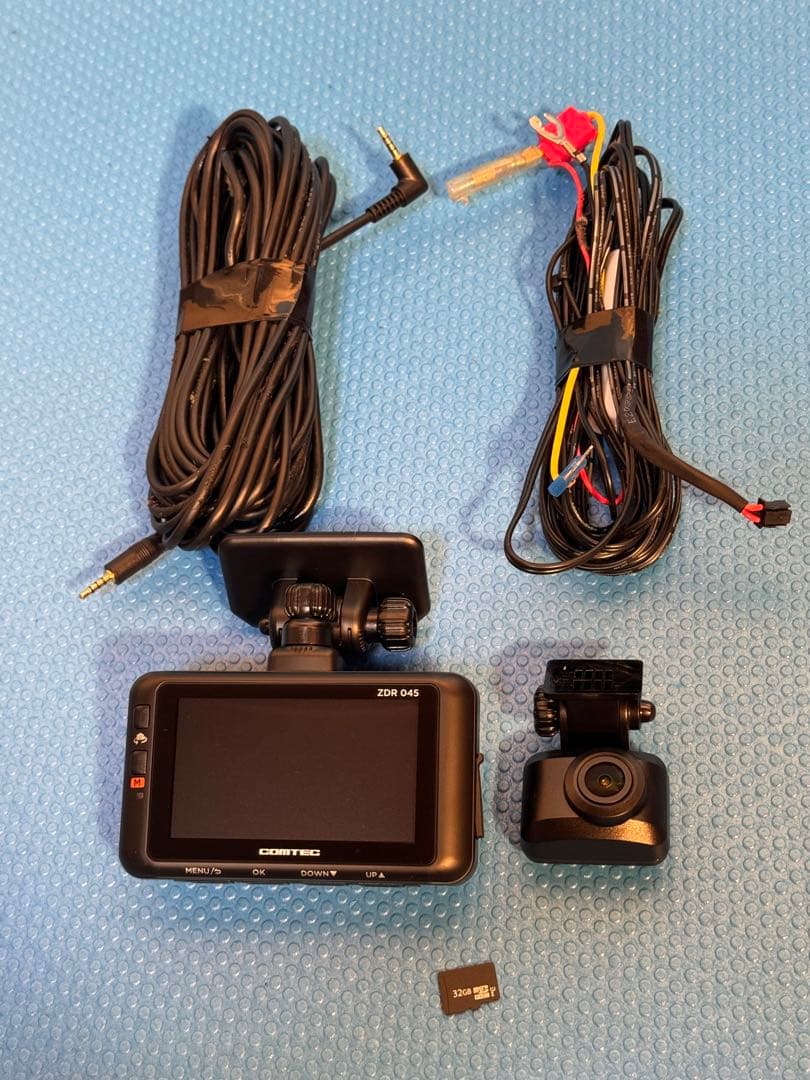 COMTEC ZDR-045（フロント・リア）SDカード（32GB）