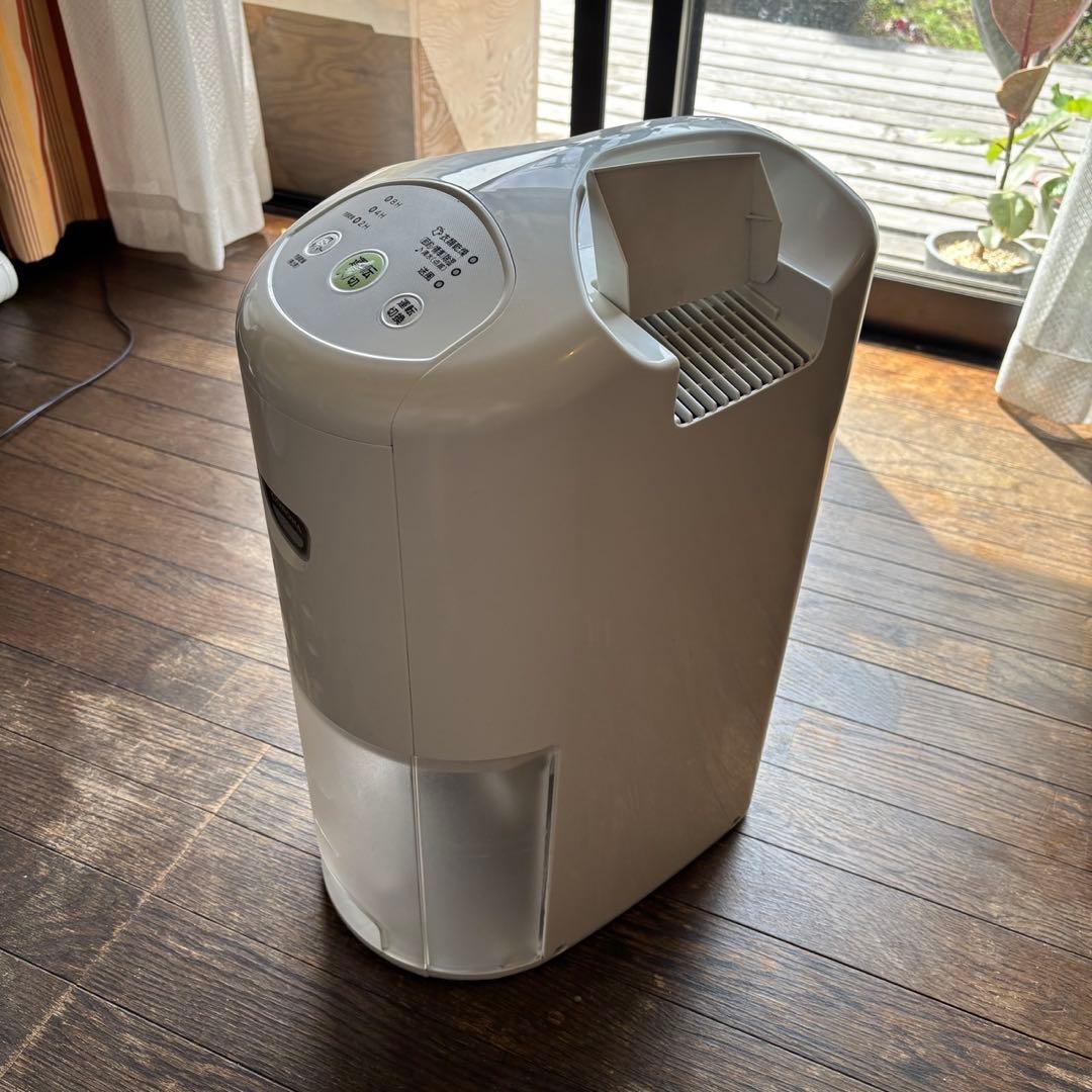 CORONA コロナ 衣料乾燥除湿機 CD-P6318 2018年製