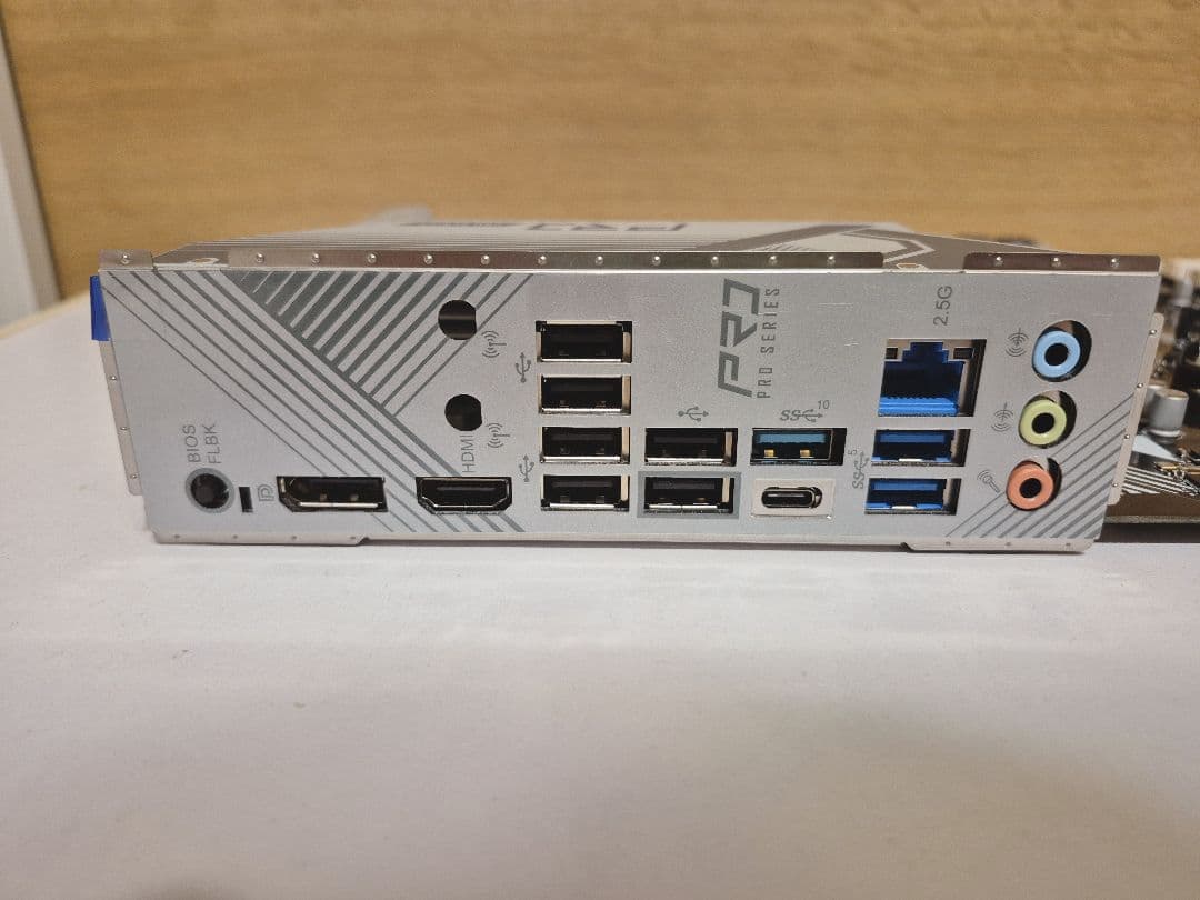 ぺ*ぱ様 B650M pro rs am5マザーボード　動作品