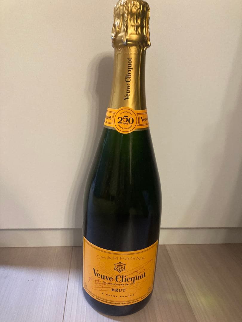 ヴーヴ・クリコ　イエローラベル セラー保管